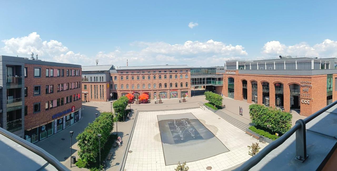 Apartament 80M2 Z 70M2 Tarasem -W Pelni Wyposazony - Wyjatkowe Centrum Miasta Włocławek Kültér fotó