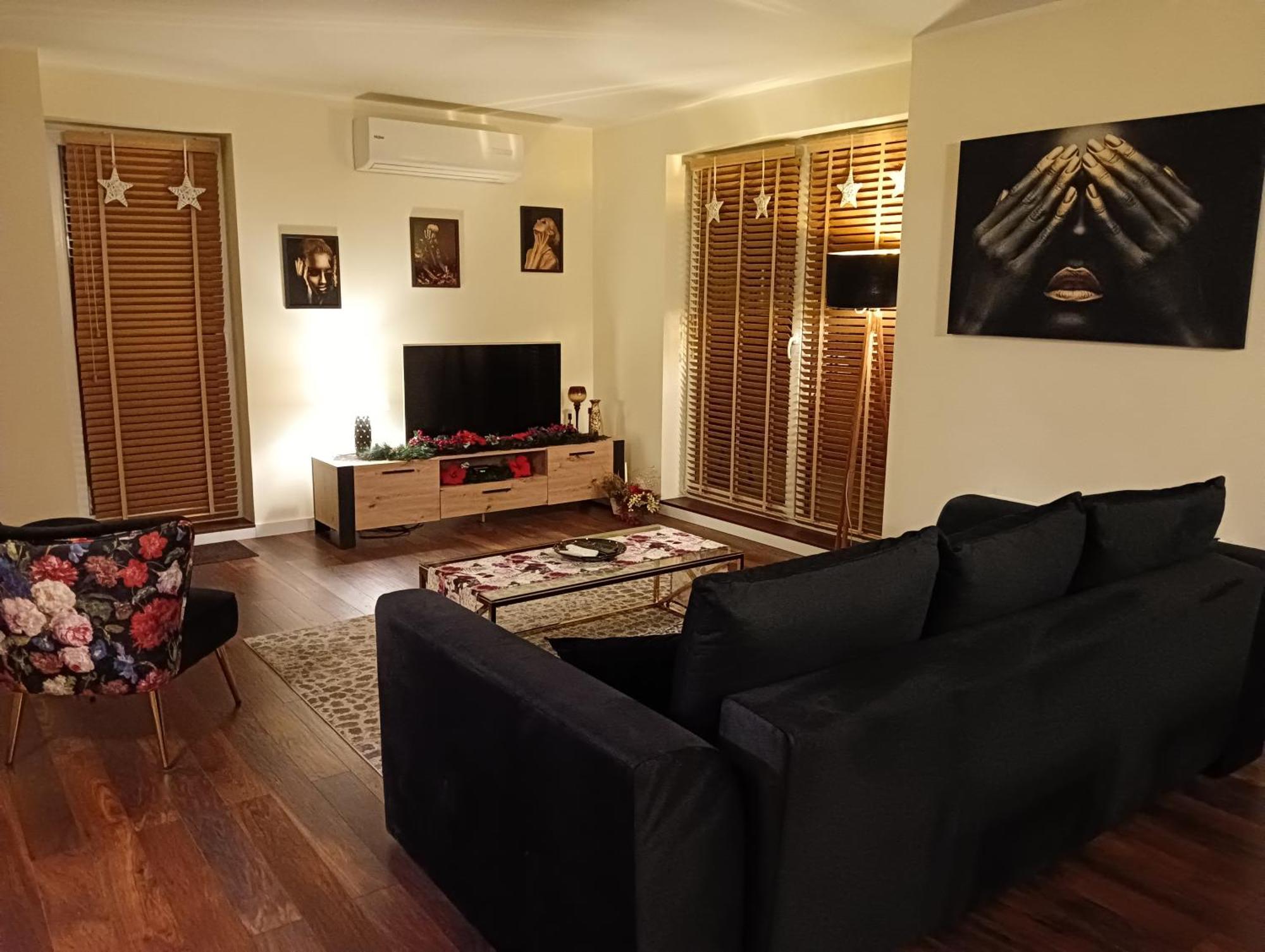 Apartament 80M2 Z 70M2 Tarasem -W Pelni Wyposazony - Wyjatkowe Centrum Miasta Włocławek Kültér fotó